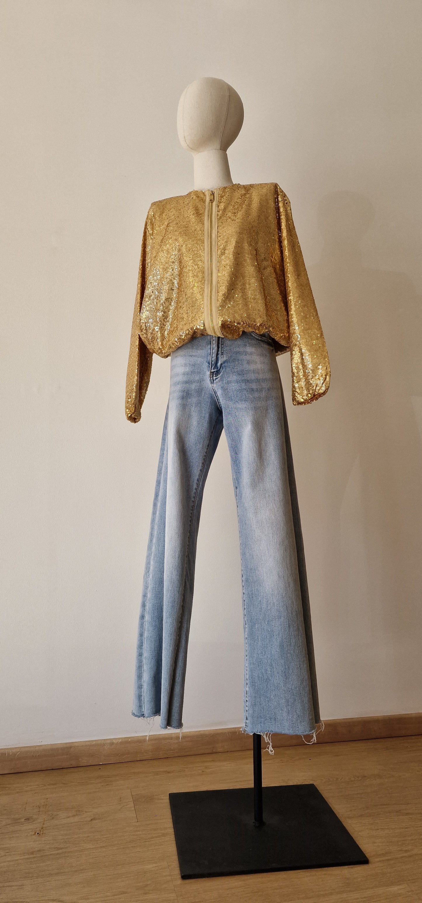 Bomber Gold